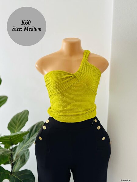 Women's yellow top in size M