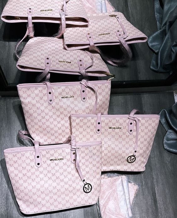 Sac cabas motif élégant