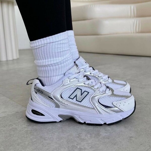 Chaussures N