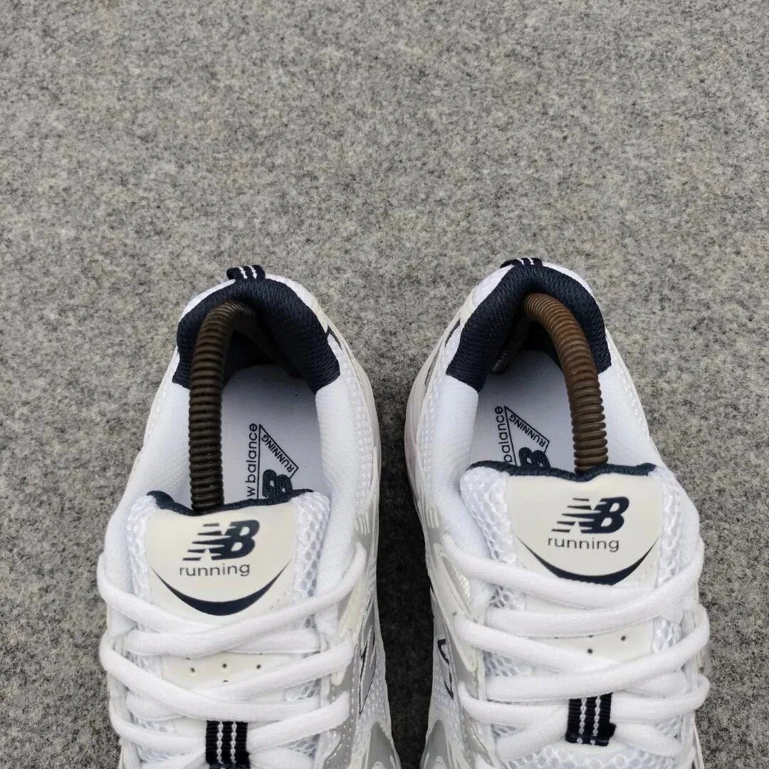 Baskets  New Balance enfants