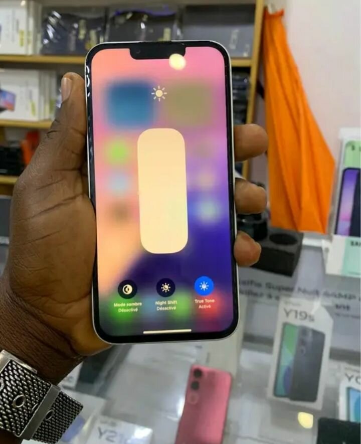 iPhone 13 Blanc Neuf