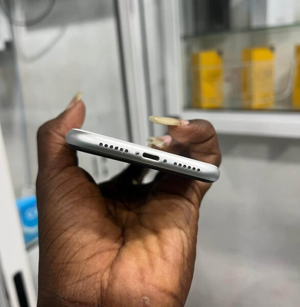 iPhone Blanc Dernière Génération