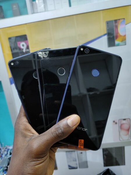 Honor 8 lite
