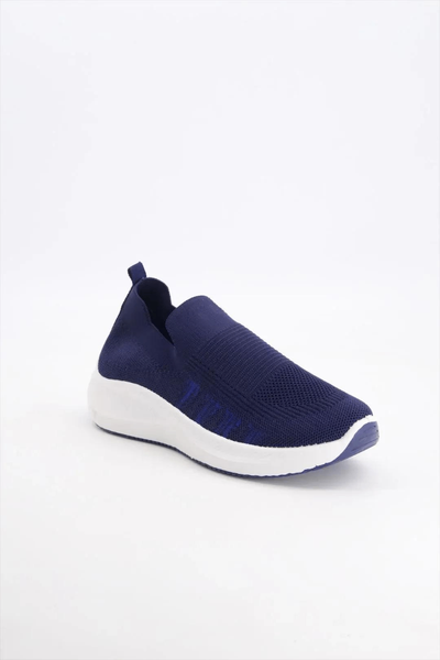 Black camel sneakers
