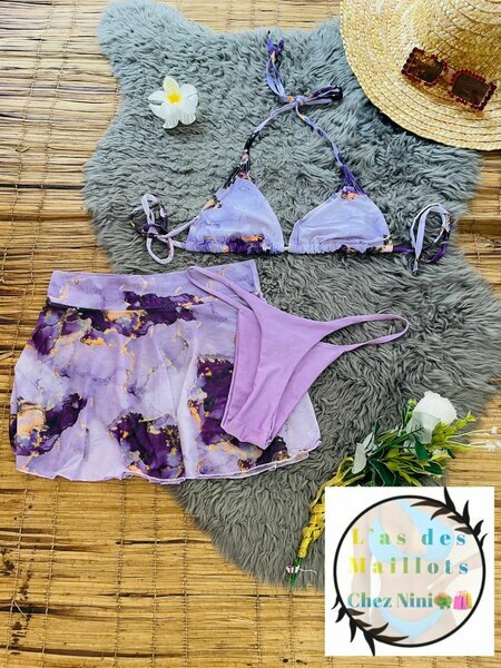 Maillot bikini violet/lilas avec jupe assortie