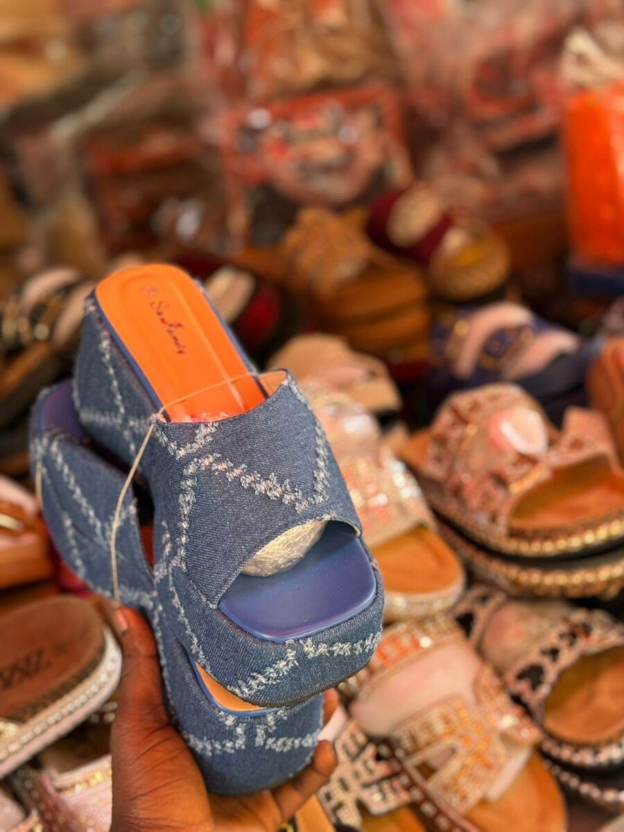 Sandales à plateforme en denim