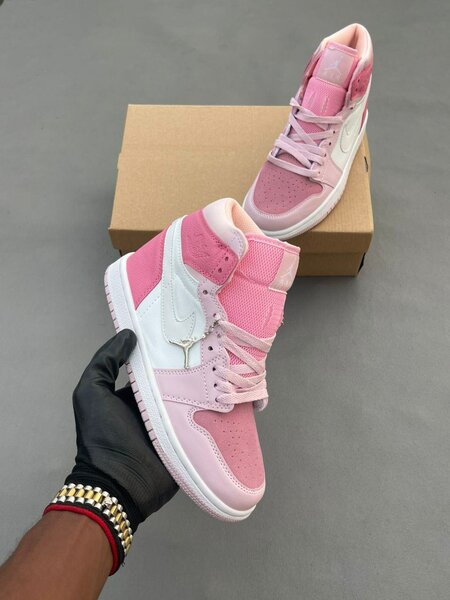 Baskets montantes rose iconic