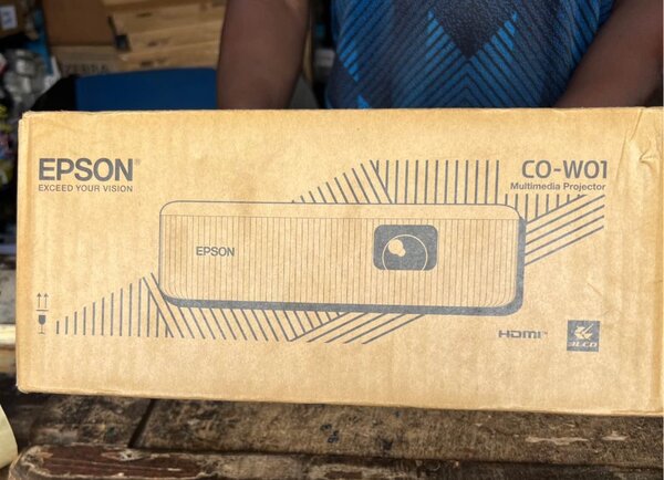 Projecteur Epson CO-W01