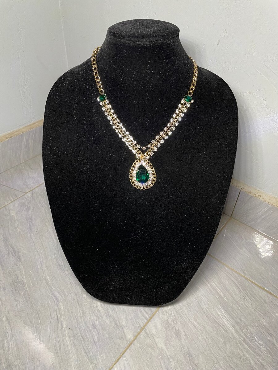 Emerald Green Necklace