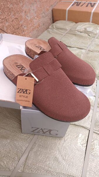 Luxury men half shoe