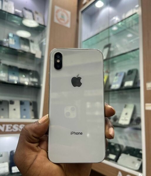 iPhone X 64GB Argent Reconditionné