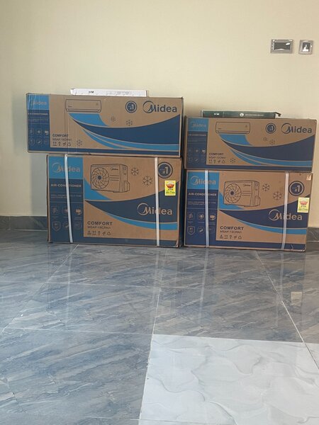 Midea 1.5hp aircondition