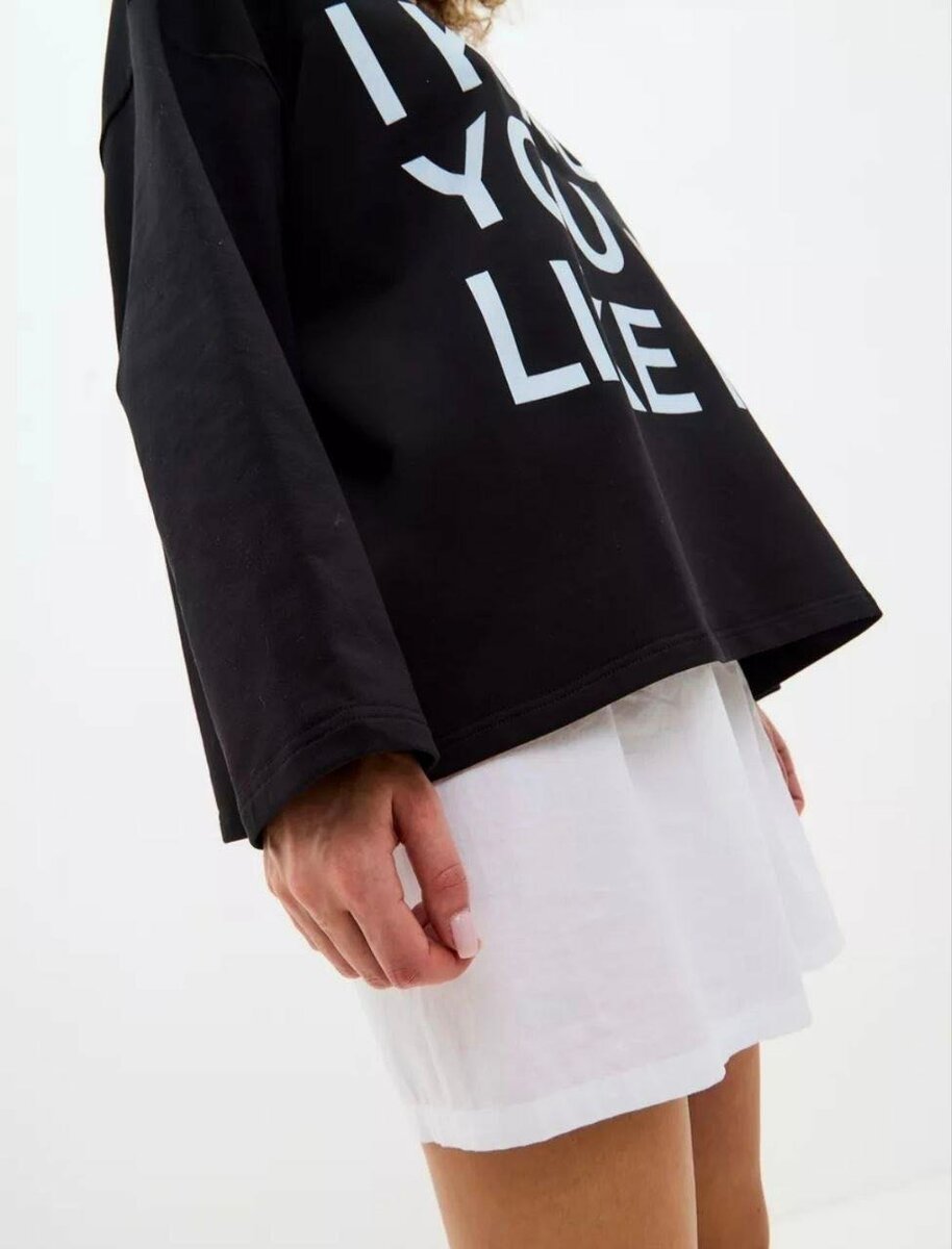 КОФТОЧКА СО СВЕТЯЩИЕСЯ СЕРДЕЧКОЙ