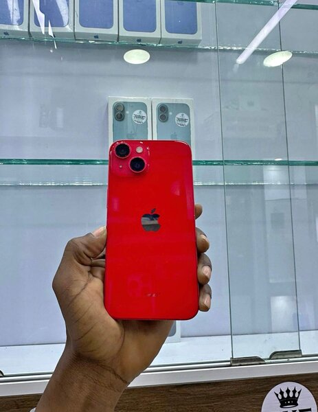 iPhone rouge dernière génération