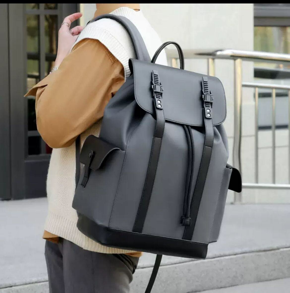 HIGH QUALITY BACKPACK