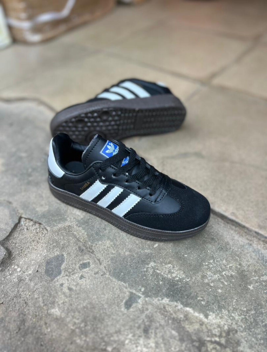 Baskets classiques unisexes