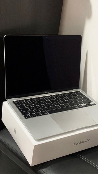 MacBook Pro et Air Neufs