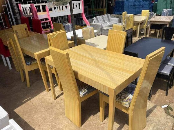 Les tables à manger