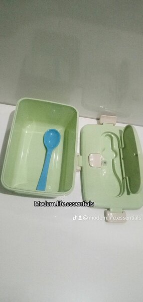 Rectangular topper lunch box with free spoon