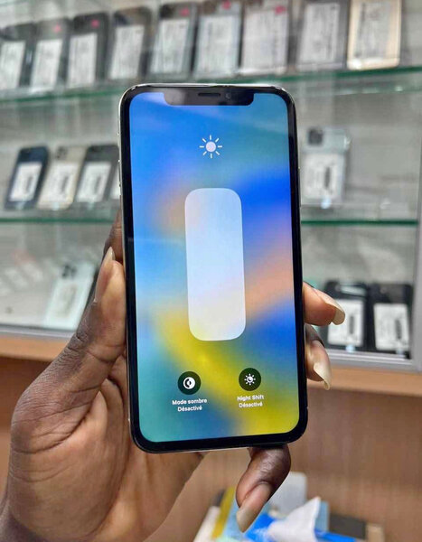 iPhone X 64 Go Argent