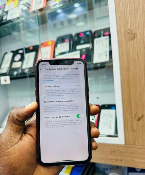 iPhone 64GB Rouge