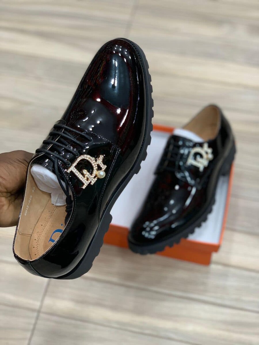 Loafers for men, varnished, black