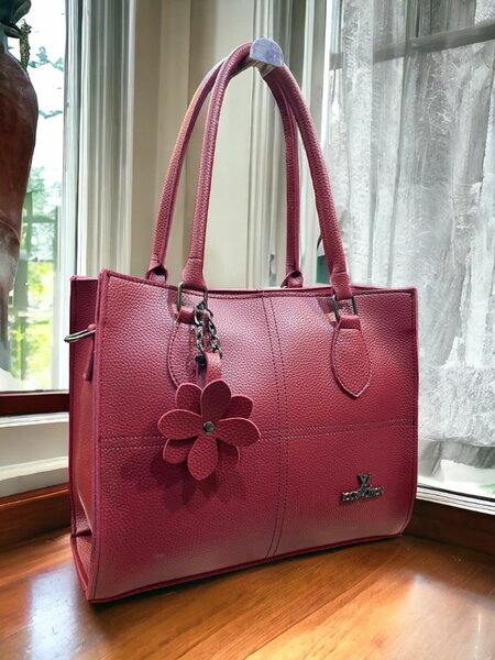 LV Brand New Big Flower Article..