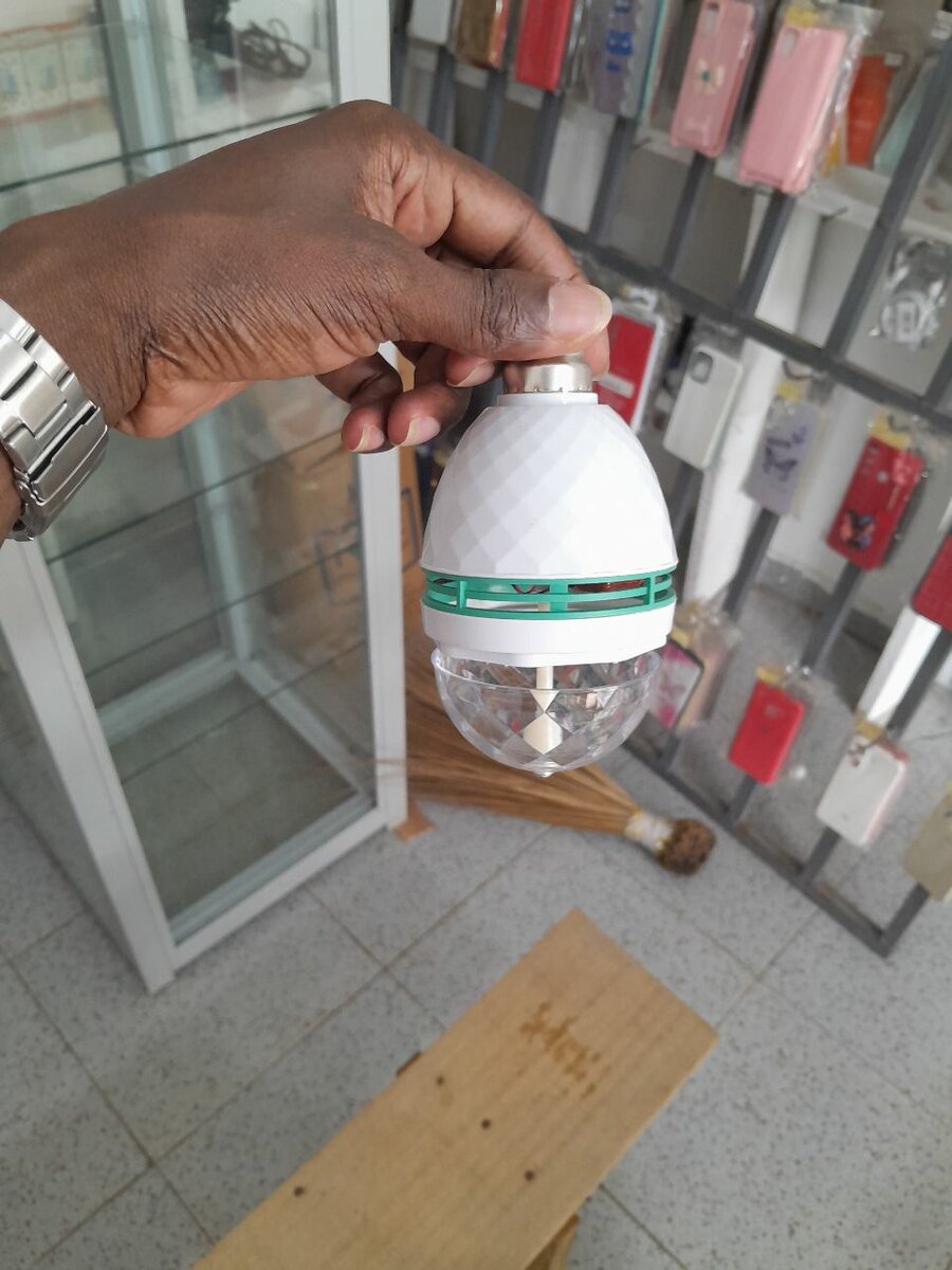 Lampe LED Rotative Multicolore