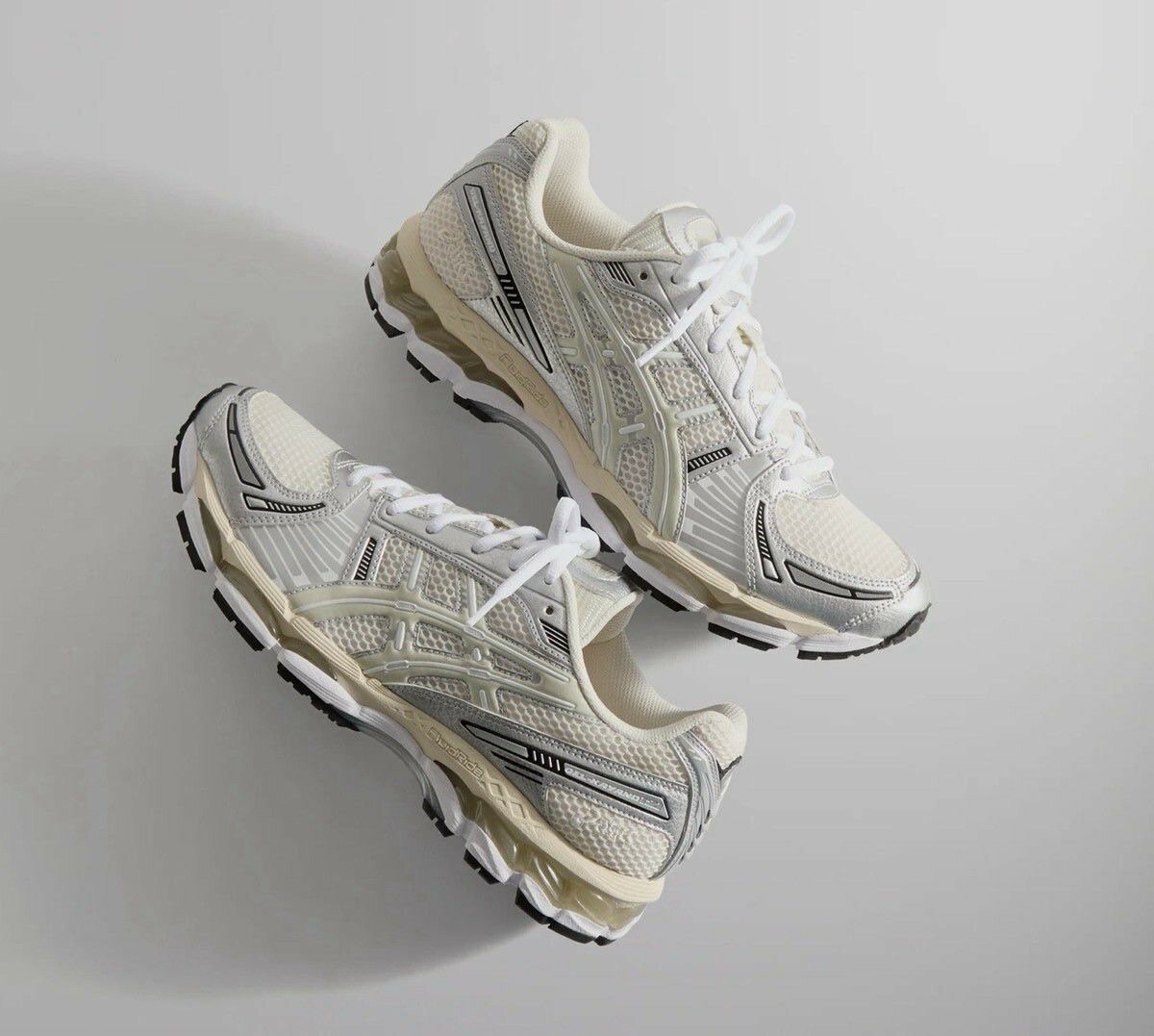 ASICS SNEAKER