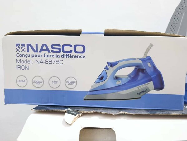 Fer à repasser DÉTACHABLE