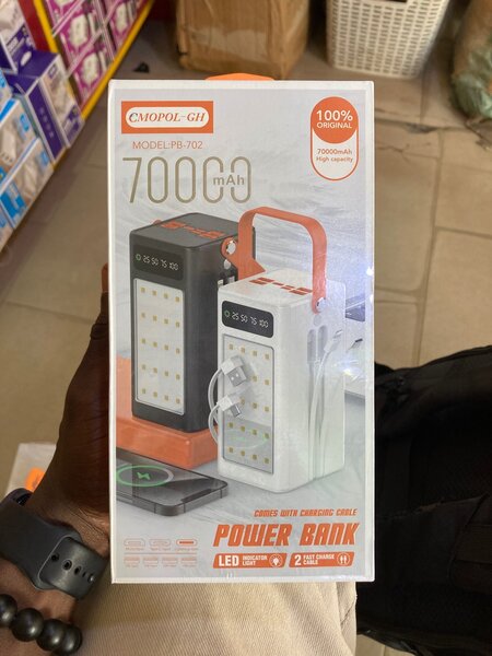 C.mopol Powerbank (70,000mah)