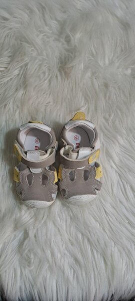 Chaussures de sport pour enfants