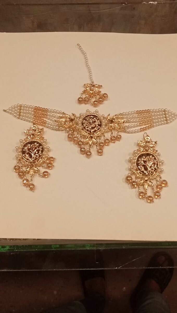 Necklace set
