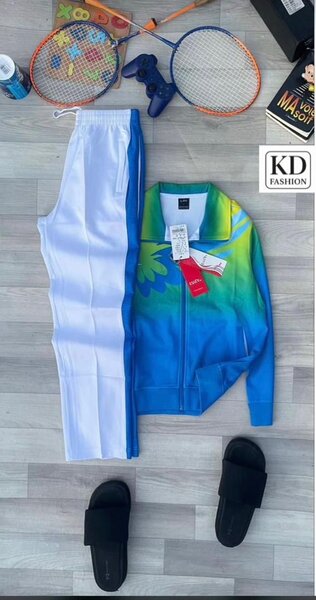 Ensemble de sport coloré