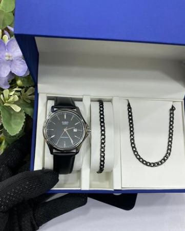 Set of black watch bracelet and chain