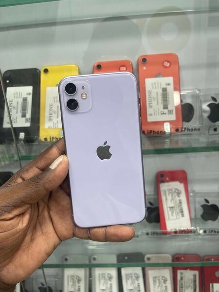 iPhone 11 64GB Violet sans Id