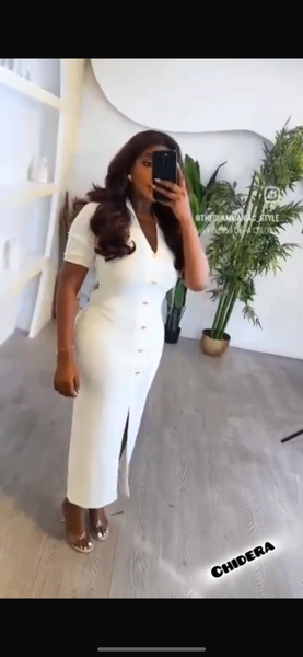 Robe longue blanche élégante