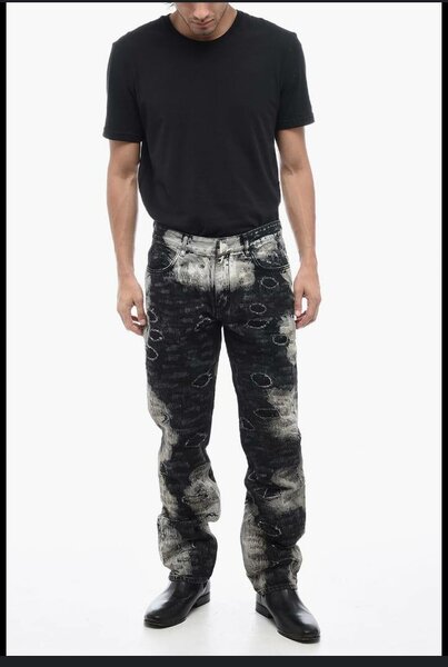 Baggy jeans