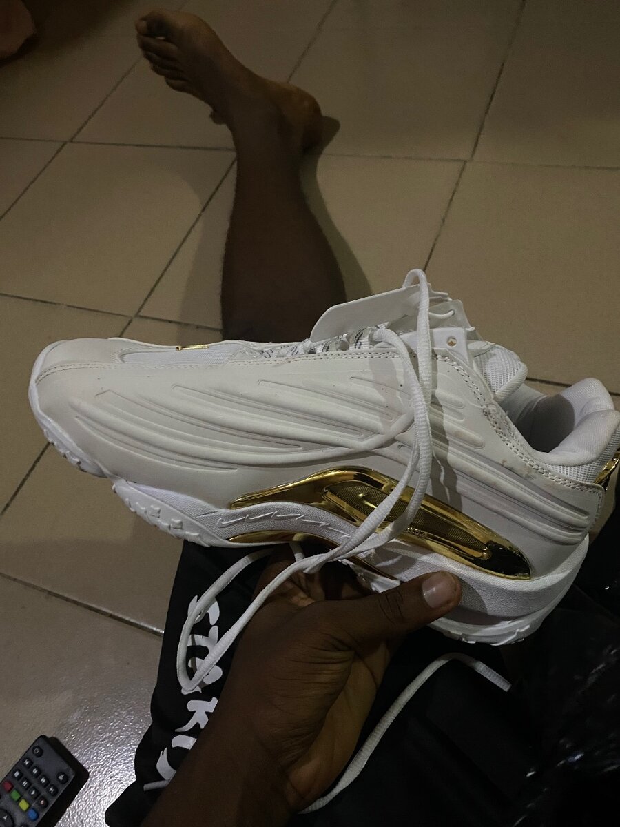 Sneakers blancs homme élégants