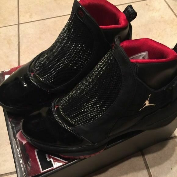 JORDAN 19 RETRO