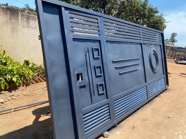 Gates and tank stands