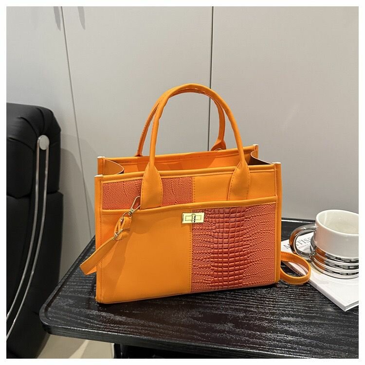 Sac à main élégant en cuir