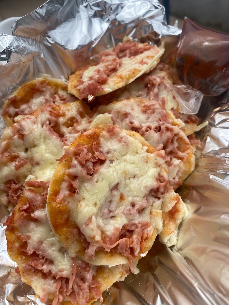 Mini pizzas au jambon fromage