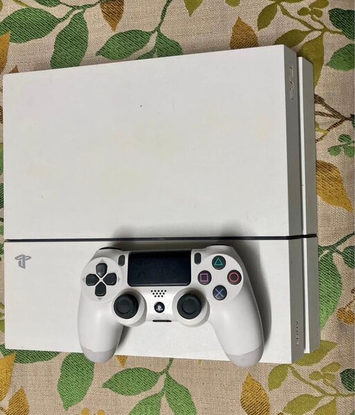 Sony PS4 Blanc avec Manette