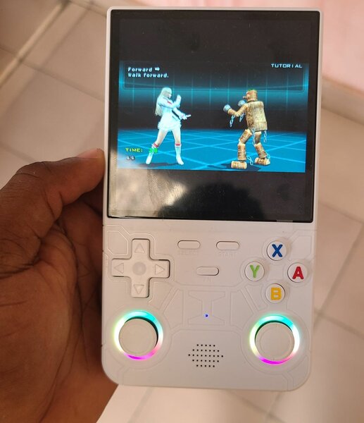 Console portable R36 Ultra HD