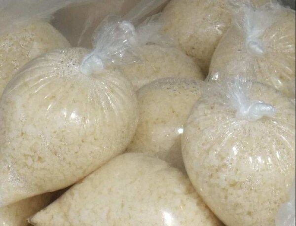 Escargot sauté avec Attiéké