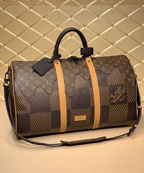 Luxury duffel bags