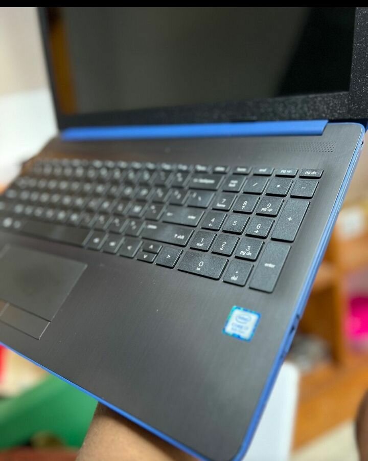 Ordinateur portable HP bleu