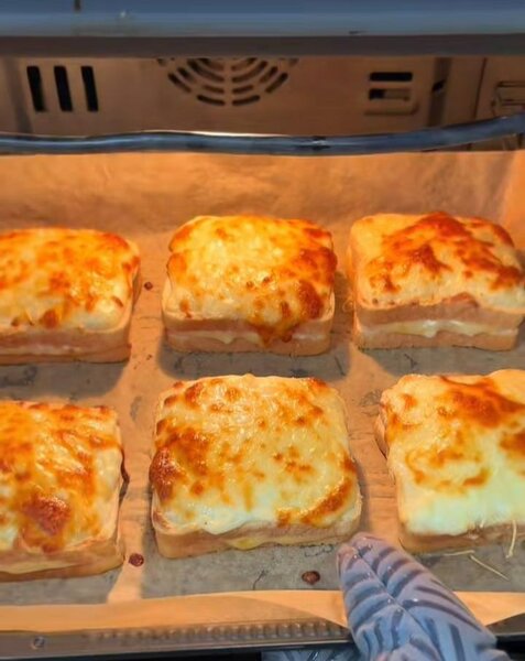 Croque Monsieur gratiné au four
