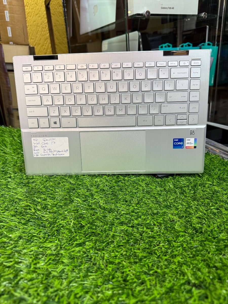 HP PAVILION X360 convertible core i7 Ram 16GB (11GEN)ssd256G